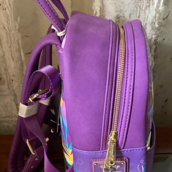 Disney little mermaid Ariel castle loungefly NWT - Picture 3 of 4